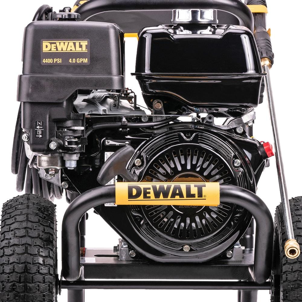 2025 DEWALT 4400 PSI 4.0 GPM Cold Water Gas Pressure Washer with HONDA GX390 Engine (49-State) DXPW4440