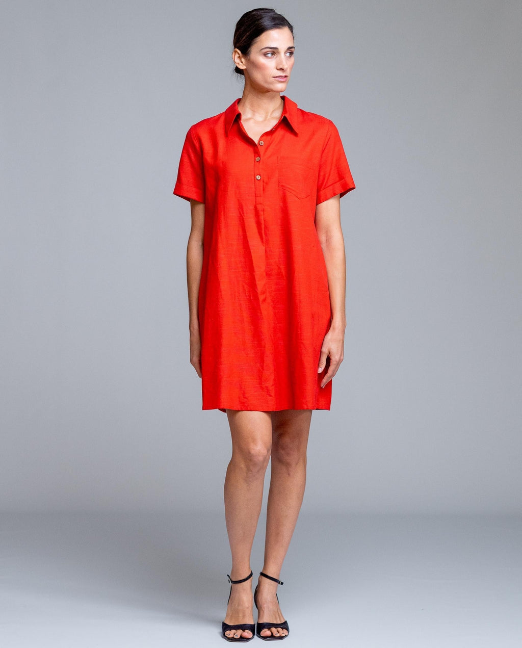 Vestido Corto Liso SEÑORETTA