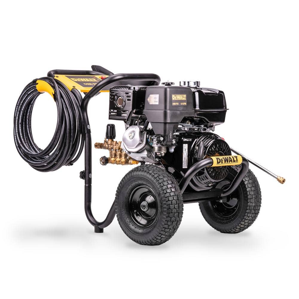 2025 DEWALT 4400 PSI 4.0 GPM Cold Water Gas Pressure Washer with HONDA GX390 Engine (49-State) DXPW4440