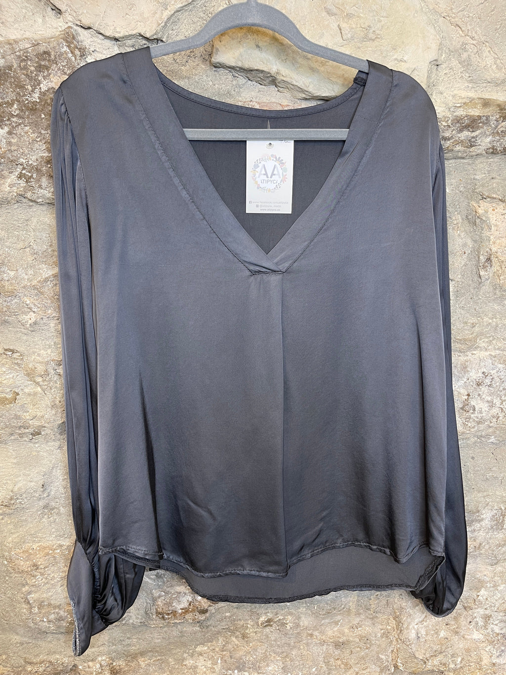 Blusa Satén manga larga ATIPYCA