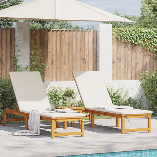 2025 Tumbonas 2 pcs con Mesa y Cojines de Madera Maciza de Acacia, Tumbona con Cojines Crema de Madera Maciza de Acacia, Mesa Lateral de Jardín 35x35x34 cm de Madera Maciza de Acacia V8526