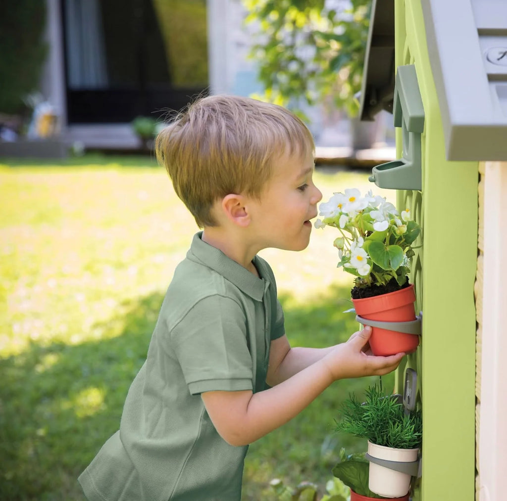 Smoby Life Garden House - Casa de Jardín Infantil de jardinería- Incluye Jardinera, Comedero para Pájaros, Herramientas y Accesorios - Protección UV - Material Reciclado - más de 2 años (7600810408)